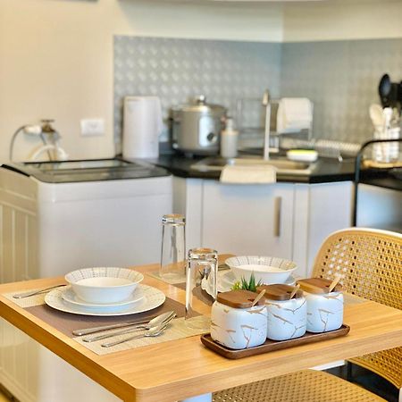 Cozy Studio In Metro Davao With W&D, Pool, & Gym ภายนอก รูปภาพ